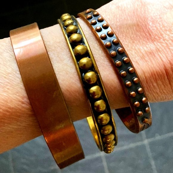 Vintage copper cuff pair with brass bangle - Picture 1 of 5